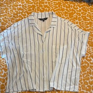 Velvet Hearts LA Linen White and Blue Striped Casual Shirt